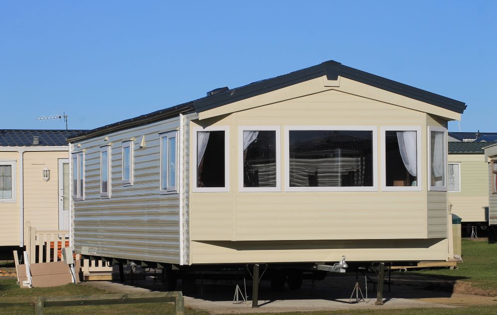 How to install roofing on mobile home
