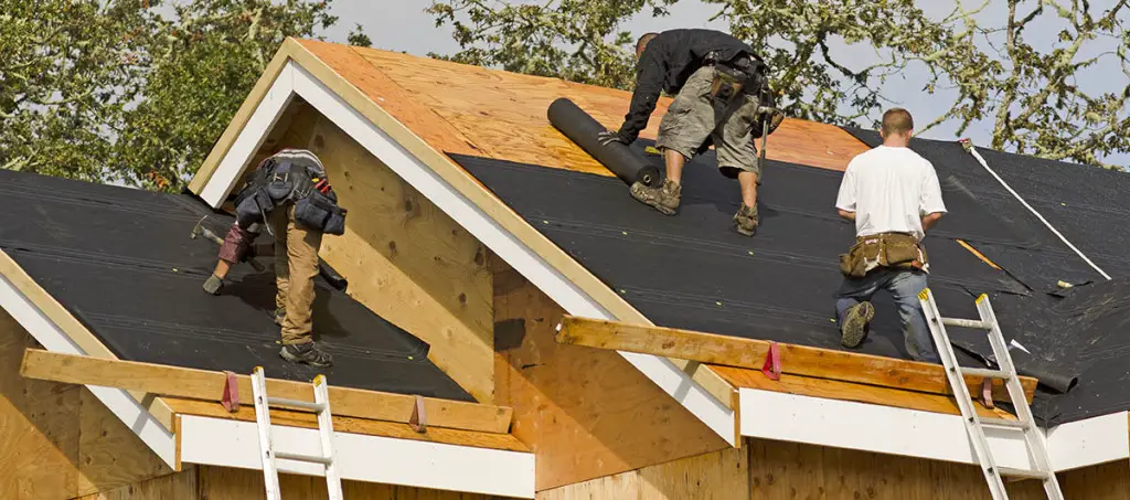 HOW TO SHINGLE A HIP ROOF