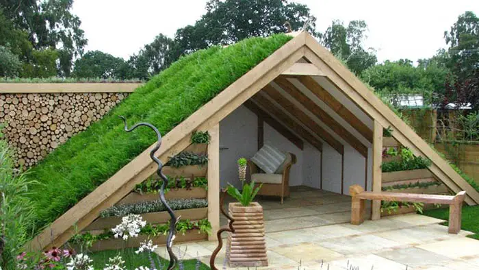 GREEN ROOF SHED