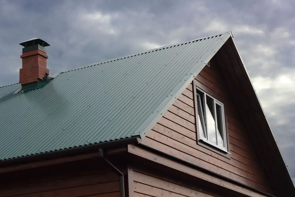 Best Metal Roofing for High Wind Areas