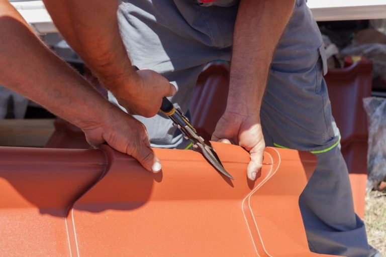 How To Cut 29 Gauge Metal Roofing?