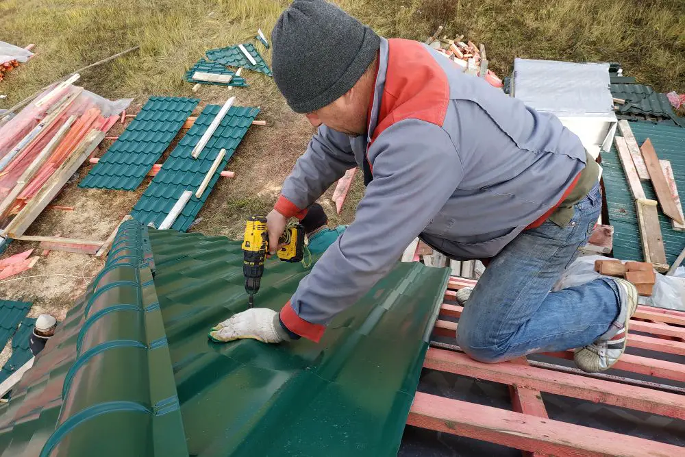 installing metal roof