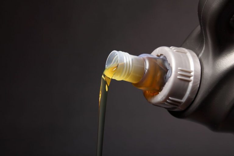 How To Remove Roofing Tar From Metal?